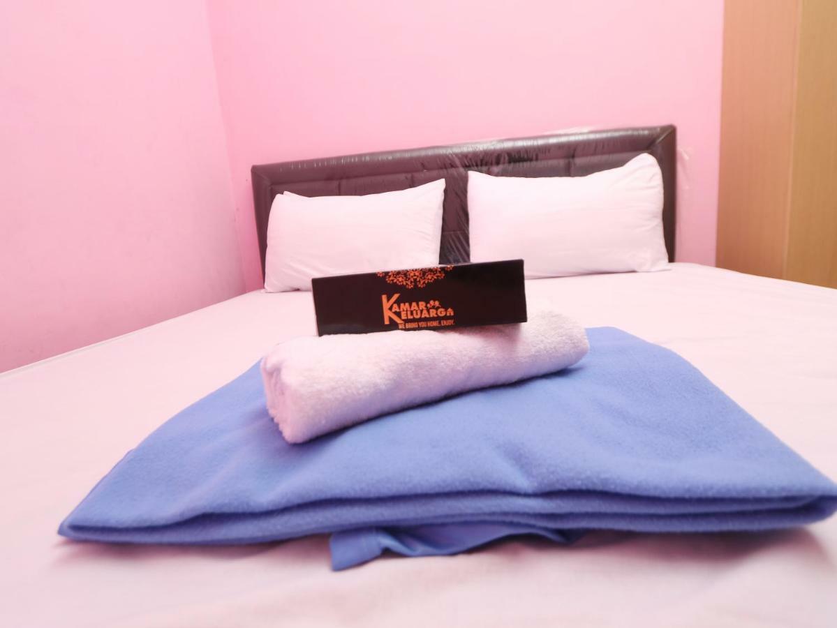 Kamar Keluarga Mangga Besar Otel Cakarta Dış mekan fotoğraf