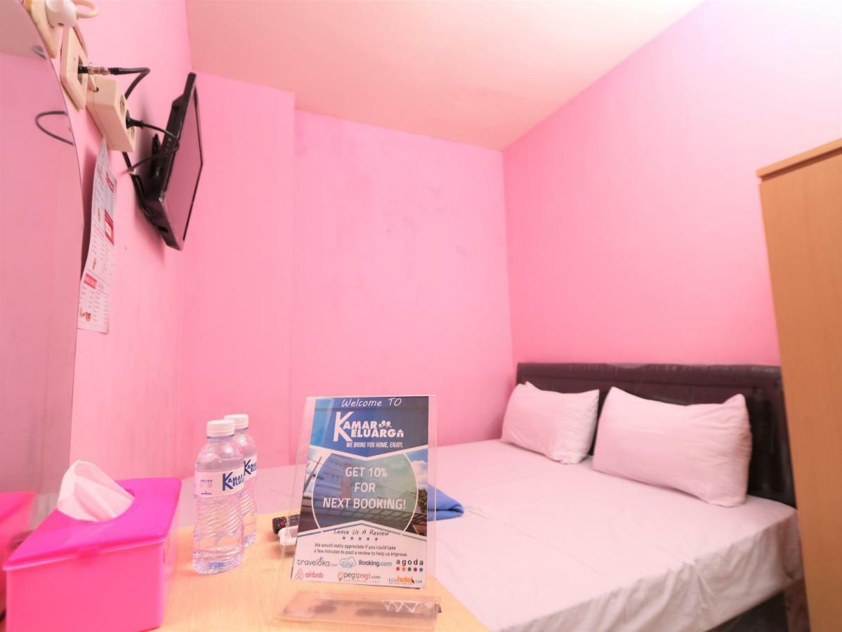 Kamar Keluarga Mangga Besar Otel Cakarta Dış mekan fotoğraf